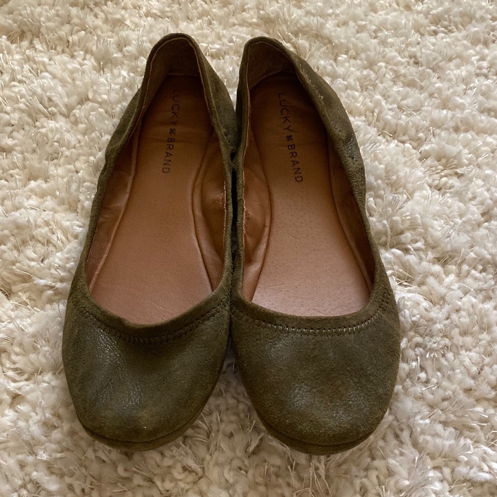 Lucky brand flats
